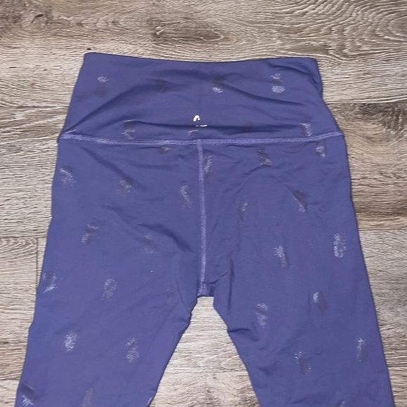 Beyond Yoga Pineapple Leggings Medium workout athletic running - Picture 8 of 8